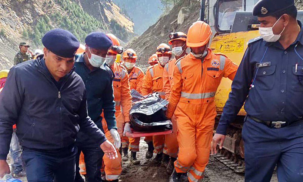 उत्तराखण्ड हिमनदी विस्फोट: ११ नेपाली अझै सम्पर्कविहीन, मृतककाे संख्या ५१ पुग्यो