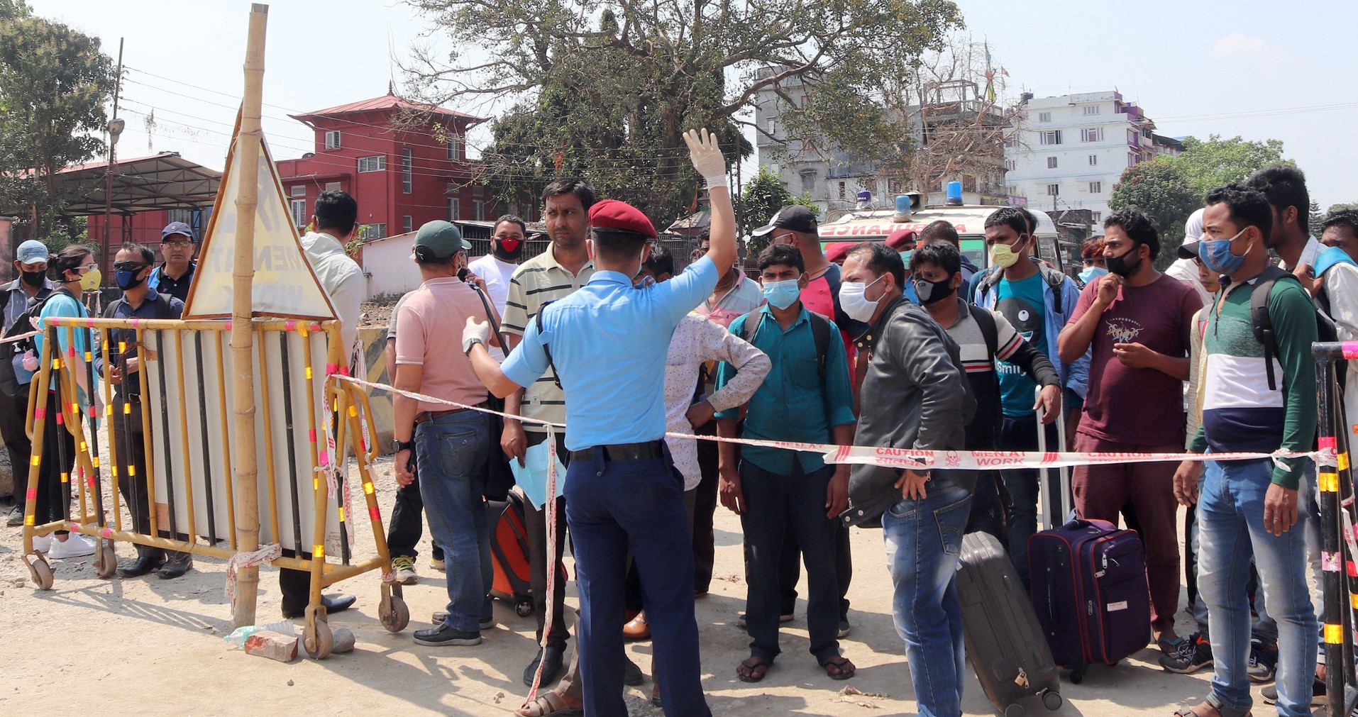 बुधबारमात्र देशका विभिन्न सीमानाकाबाट साढे ४ हजार नेपाली नेपाल प्रवेश