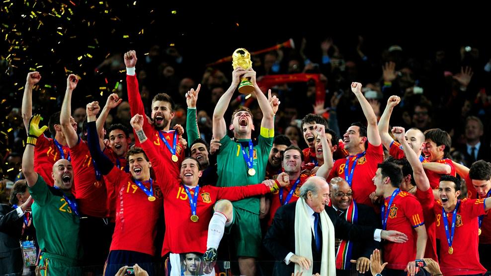 स्पेनको ‘डरलाग्दो आत्मविश्वास’ले कसरी विश्व फुटबलमा राज गर्‍यो ?
