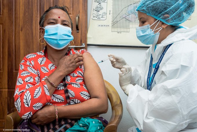 एक करोड मात्रा खोप लगाएपछि नेपाललाई विश्व स्वास्थ्य संगठनको बधाई