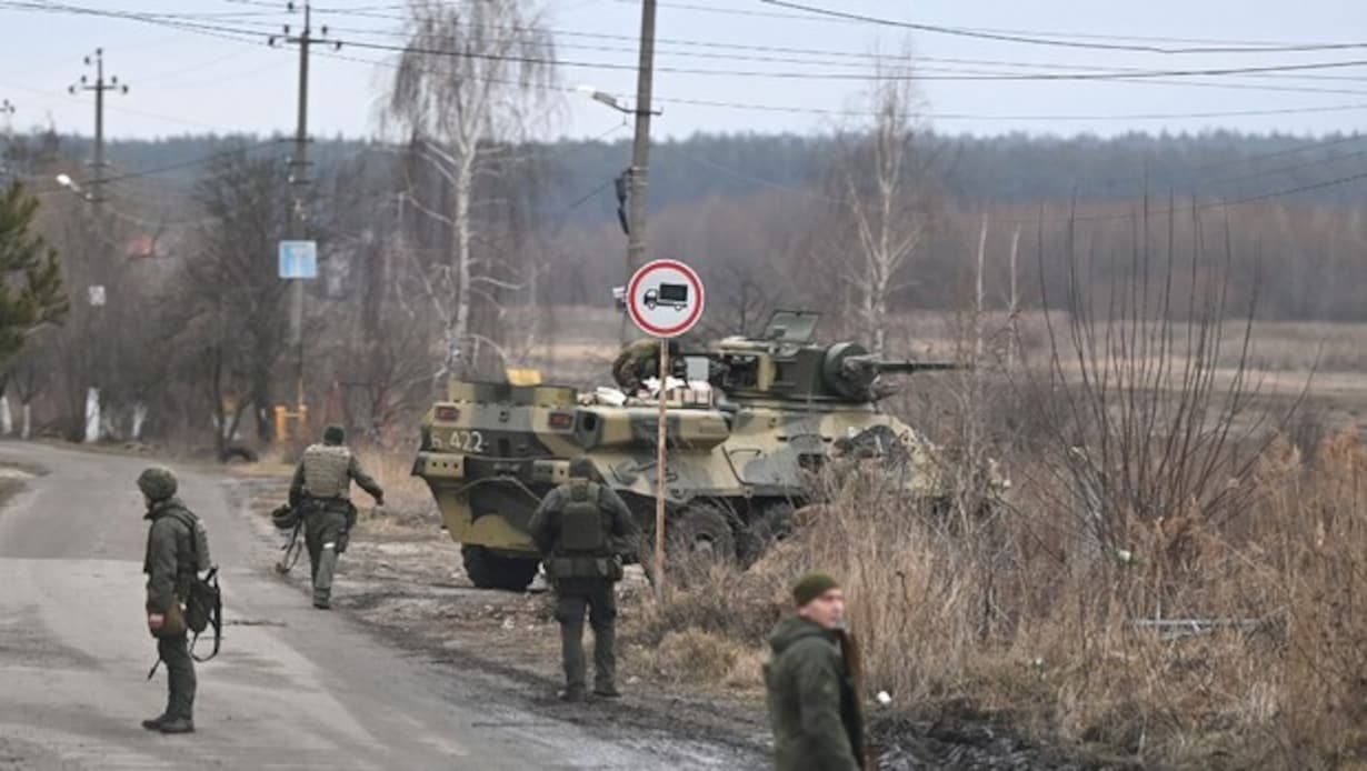 रुसी सेनाको प्रतिकार गर्न युक्रेनलाई अमेरिकाले दियो ३५ करोड डलर बराबरको सैन्य सहयोग