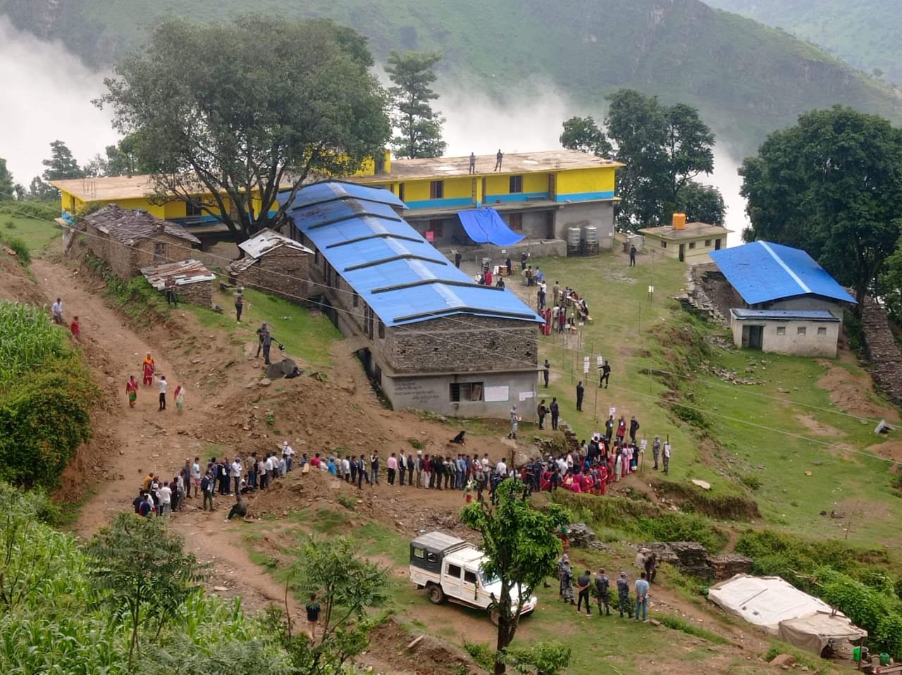 बुढीगंगा निर्वाचन : वैशाख ३० मा ९९ प्रतिशत खसेको बुथमा अहिले ७० प्रतिशत मतदान