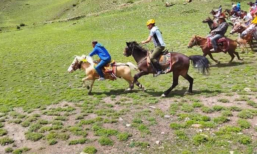 मुस्ताङको घोडा दौडमा नेपाली सेनाको ‘रोहित’ बन्यो पाँचौँपटक च्याम्पियन