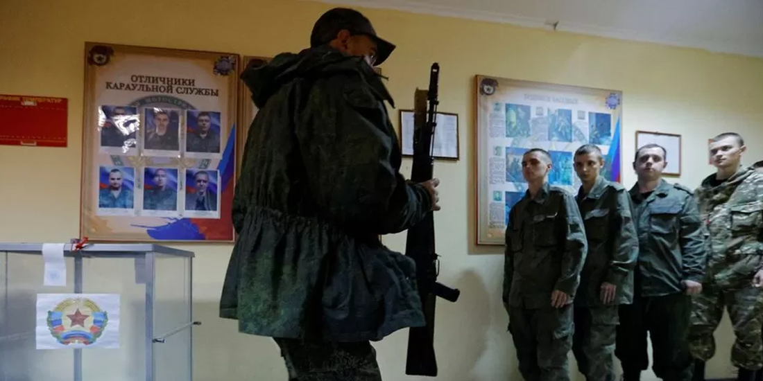 युक्रेनमा ‘जनमत संग्रह’: भोटका लागि घर–घर सेना