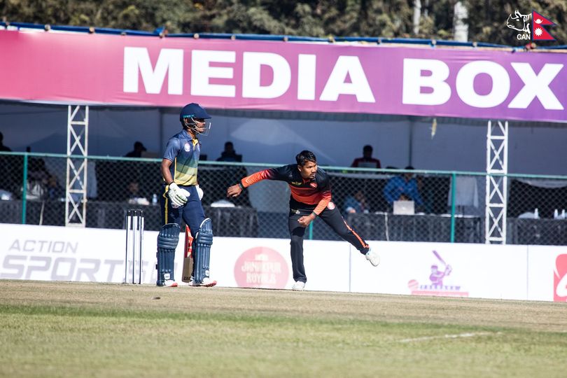 नेपाल टी-२० : विराटनगरले जनकपुरलाई दियो १४१ रनको लक्ष्य, ललितले लिए ५ विकेट