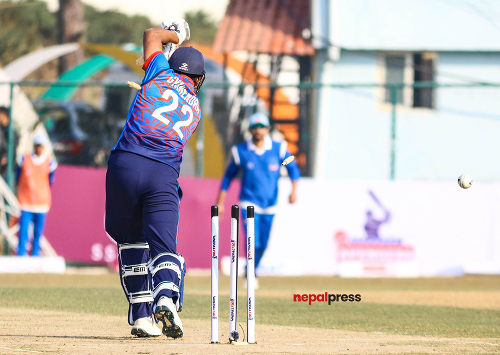 नेपाल टी–२० लिग सुरु : पहिलो खेलमा काठमाडौं र पोखरा खेल्दै (तस्बिरहरु)