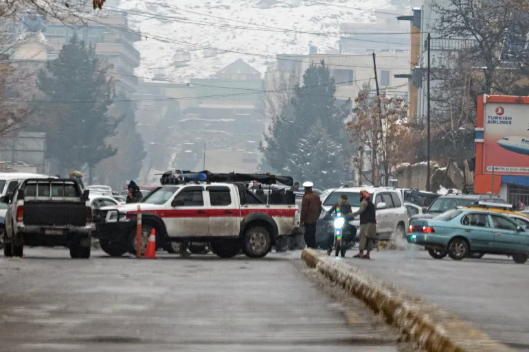 अफगानिस्तानको विदेश मन्त्रालयबाहिर आत्मघाती हमला, २० जना हताहत