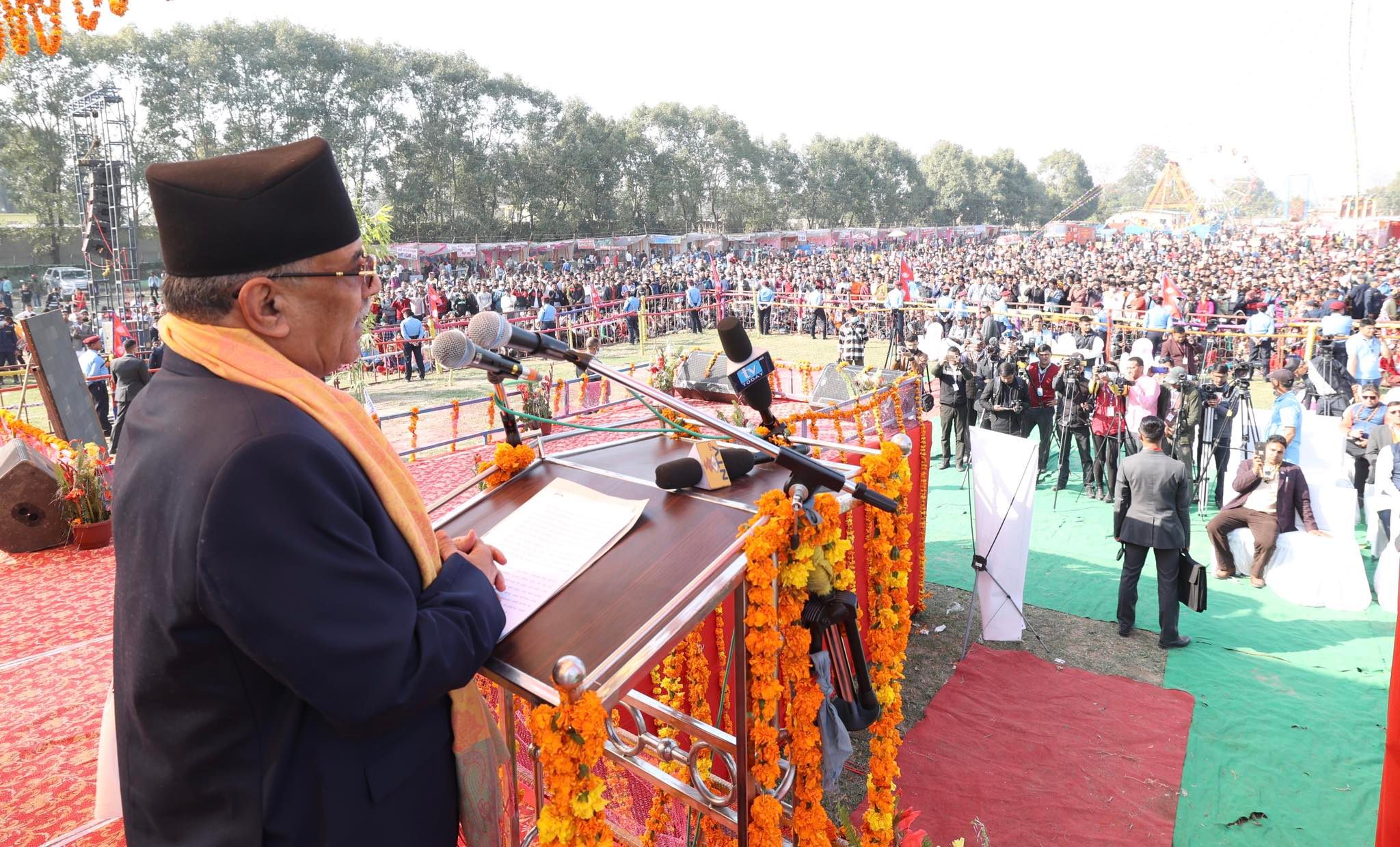 प्रधानमन्त्री भएपछि पहिलो पटक सुदूरपश्चिममा प्रचण्ड (तस्बिरहरु)