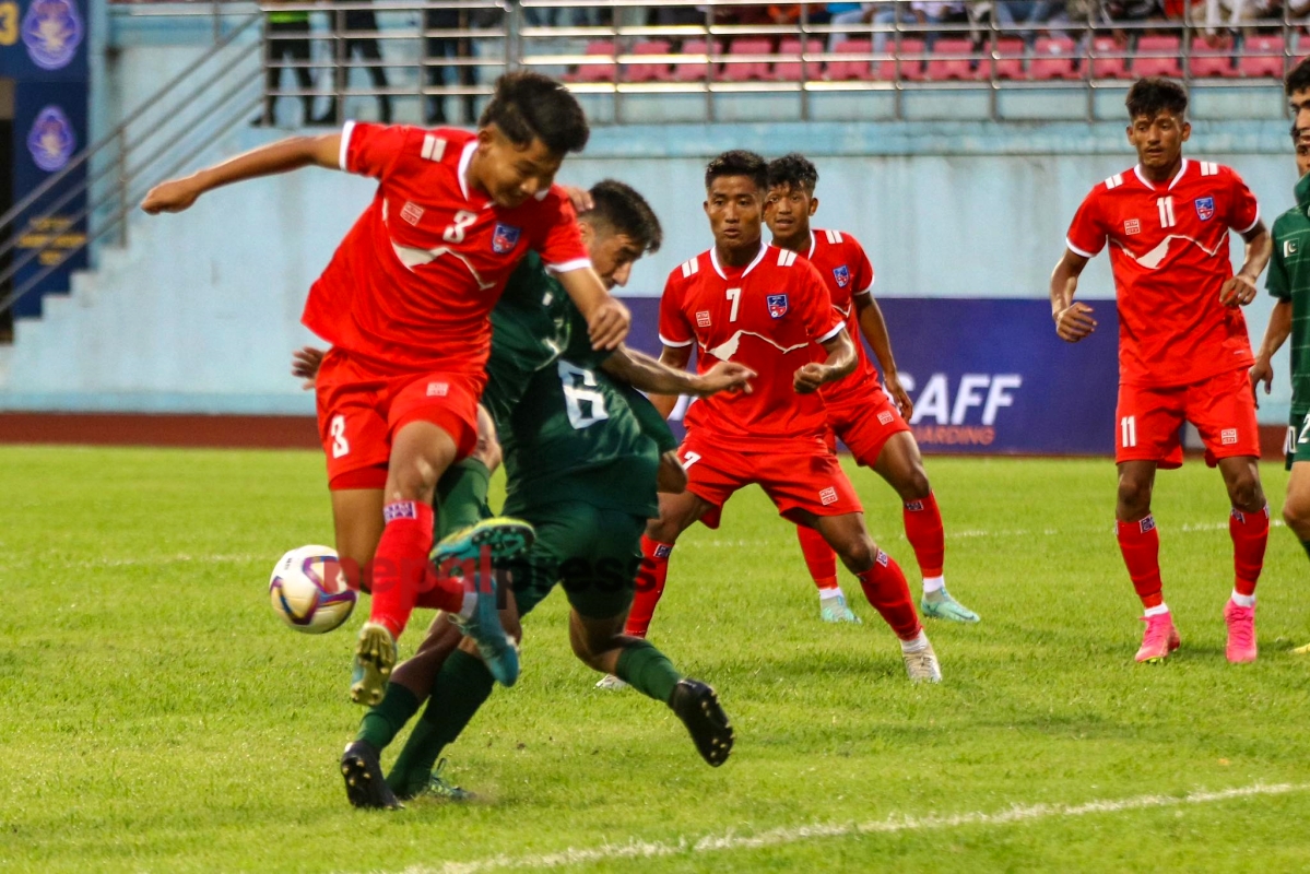 साफ यू-१९ च्याम्पियनसिपः नेपाल र पाकिस्तानबीचको पहिलो हाफ बराबरीमा (तस्विरहरु)