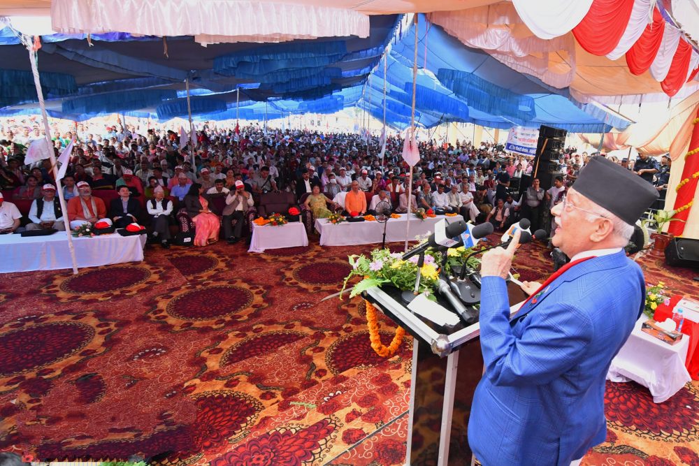 लुम्बिनीबाट एमाले शीर्ष नेताको संकेत- केन्द्रीय नेतृत्वमा केपी ओलीको विकल्प छैन