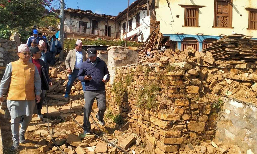 जाजरकोट भूकम्पको ‘इपिसेन्टर’मा उपप्रधानमन्त्री खड्का, राहत वितरण प्रभावकारी बनाउन निर्देशन (भिडिओ)