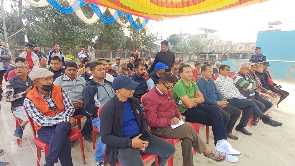 लुम्बिनी चिनी मिलको प्रदुषण न्यूनिकरण गर्न माग गर्दै स्थानीयहरु आन्दोलित