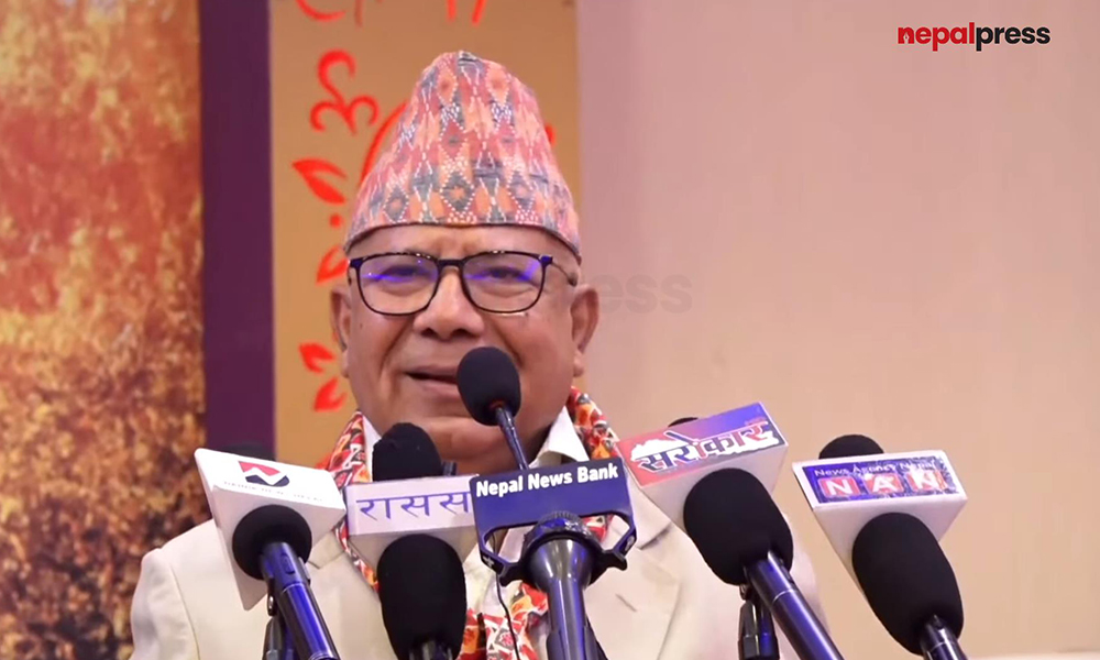 माधव नेपाल भन्छन्- कांग्रेसलाई शत्रु घोषणा गरे हामी सक्किन्छौं (भिडिओ)