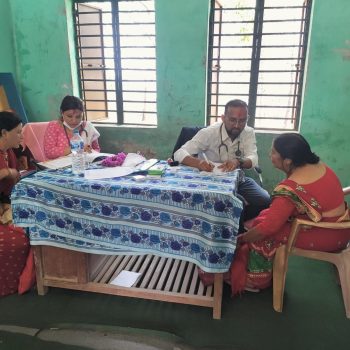 सामाजिक सेवामा अस्तित्व फाउन्डेसन: रैनादेवीमा १ हजारभन्दा बढीको निःशुल्क स्वास्थ्य परीक्षण