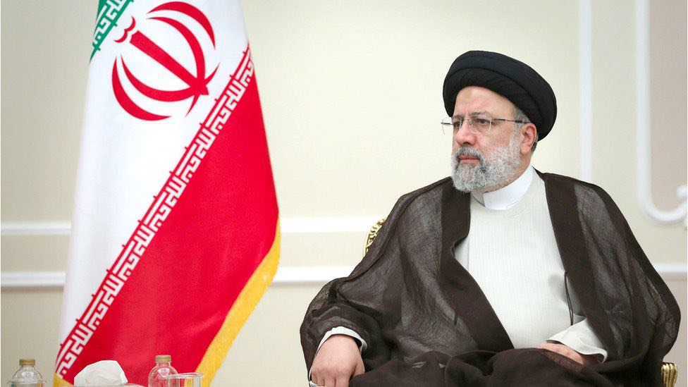 इरानी राष्ट्रपति इब्राहिम रैसी बोकेको हेलिकप्टर सम्पर्कविहीन